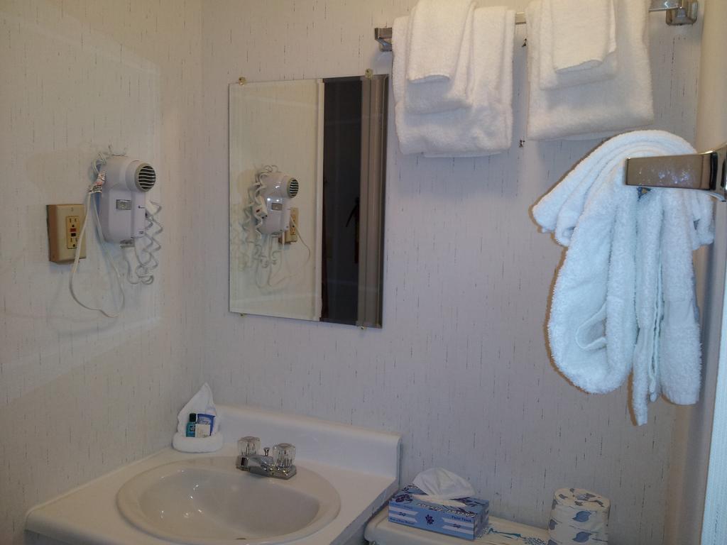 All Seasons Motelラッドロー 部屋 写真